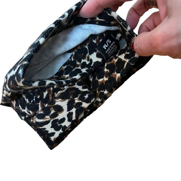 NWT Memoi leopard print leggings - Picture 8 of 9